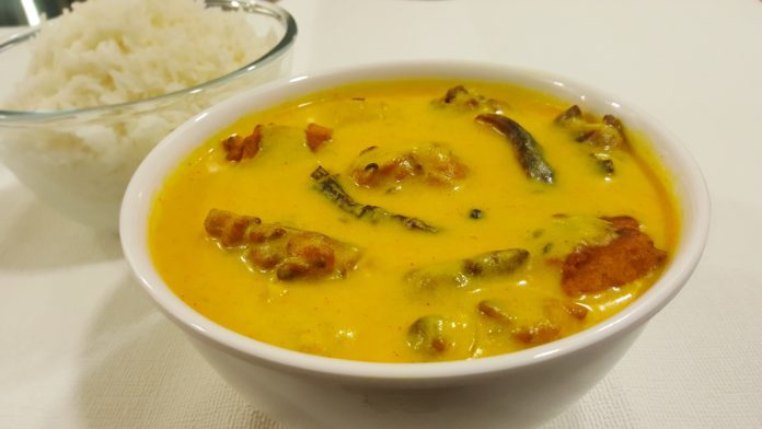 Punjabi Kadhi