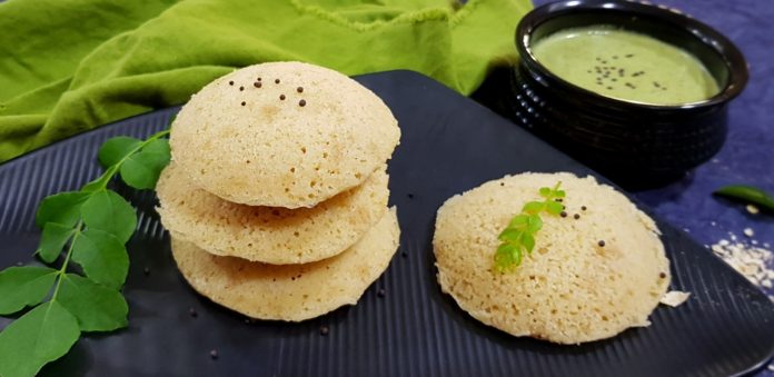 Easy oats idli