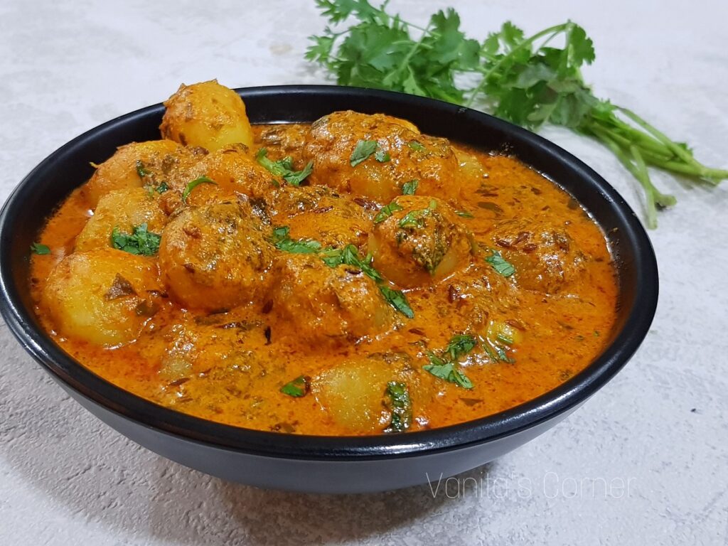 Dahiwale Aloo | Potatoes cooked in curd gravy - Vanita's Corner