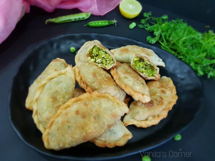 Matar Gujiyas