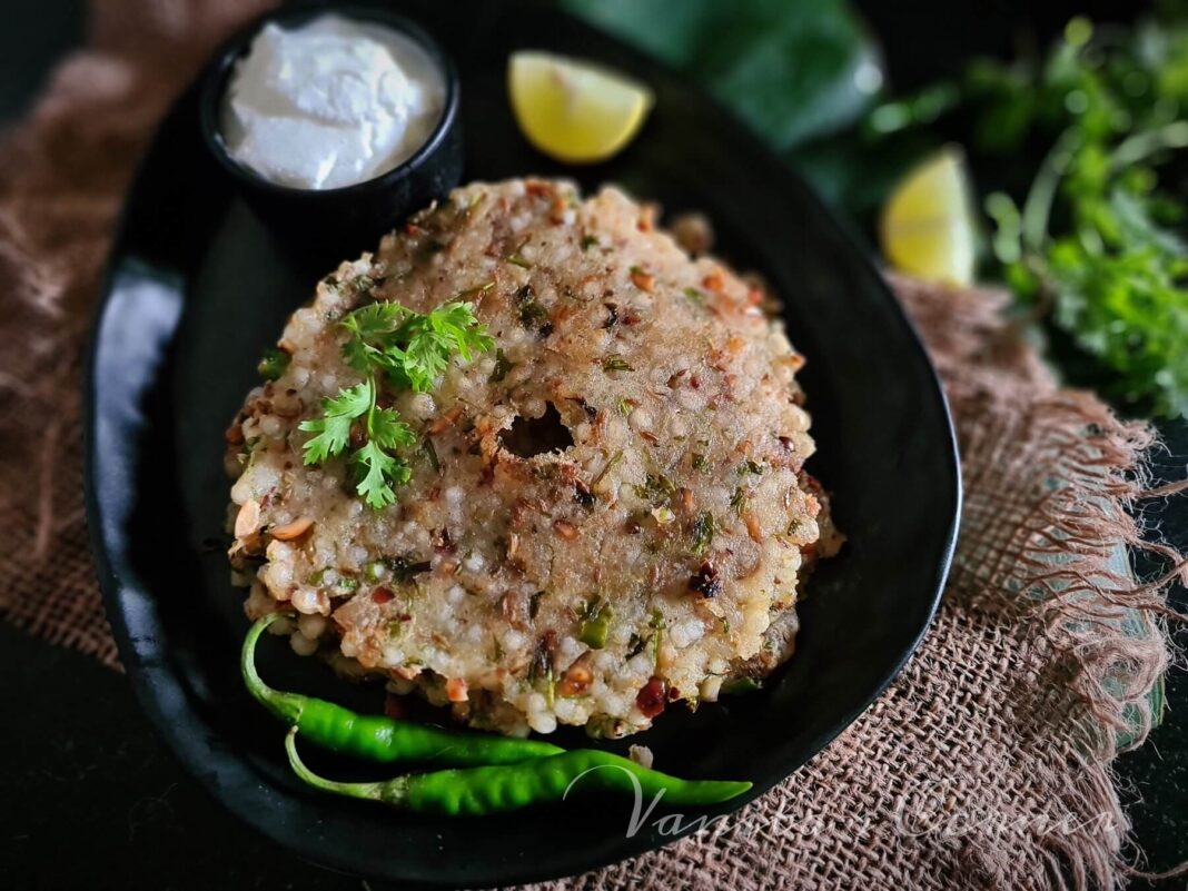 Sweet Potato Sabudana Thalipeeth | Upvas Thalipeeth recipe - Vanita's ...