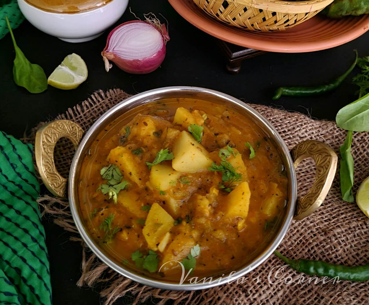 Rasawala Aloo | Potato Curry | Tariwale Aloo | Aloo Rasedar - Vanita's ...