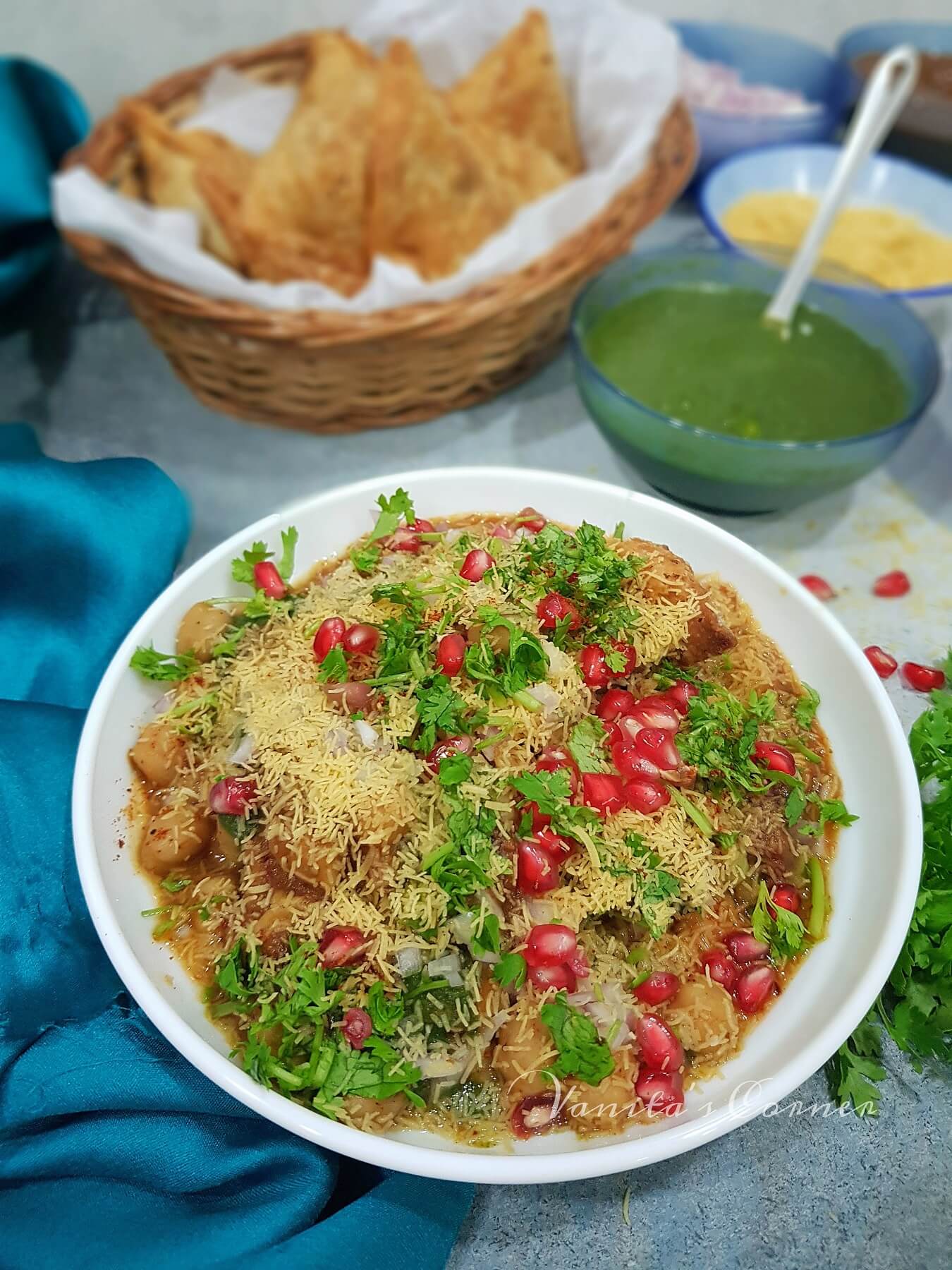 Samosa Chole Chaat