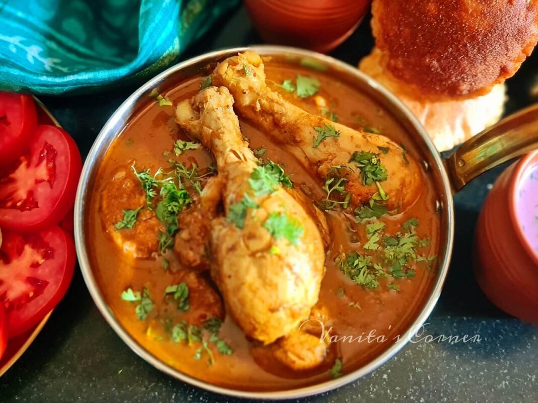 Malvani Chicken Curry | Malvani Kombdi Rassa - Vanita's Corner