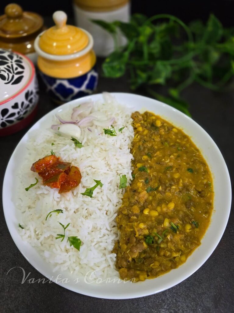 Sprouted moong masoor curry