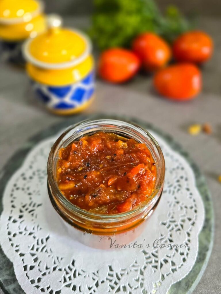 Tomato Khajur chutney