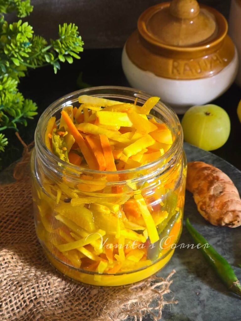 Kachchi Haldi Amla Pickle